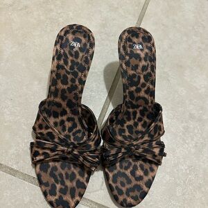 Zara Women's Brown Leopard Sandals Size 42 (10.5/11)
